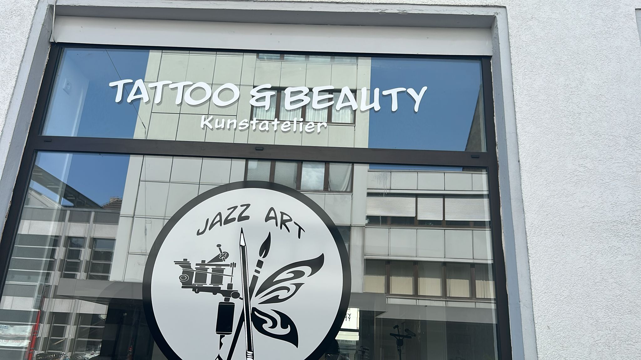 Witryna salonu Jazz Art